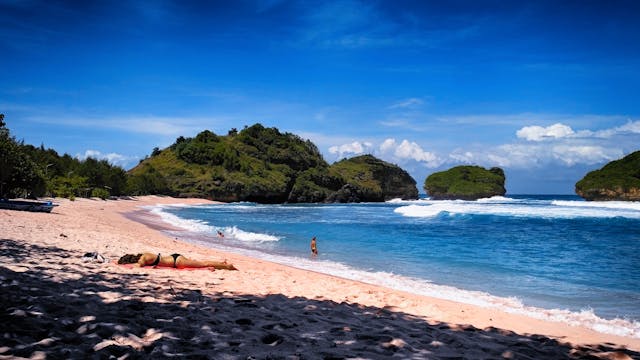 20x20 Clear-Top Tent